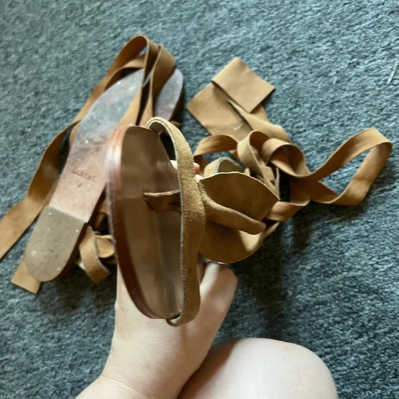 The Great The Scarf Tie Sandal, size 8 - Picture 6 of 7